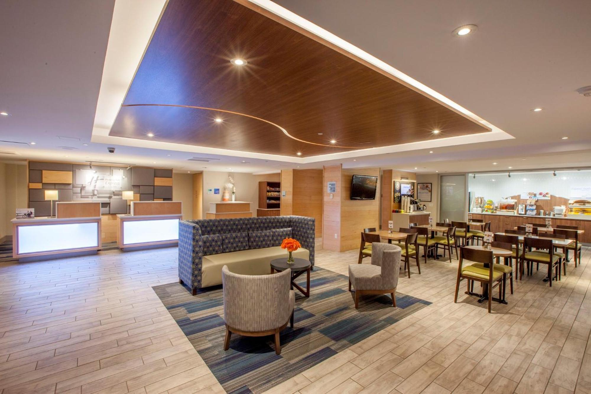 Holiday Inn Express Hotel & Suites Saint John Harbour Side By Ihg מראה חיצוני תמונה