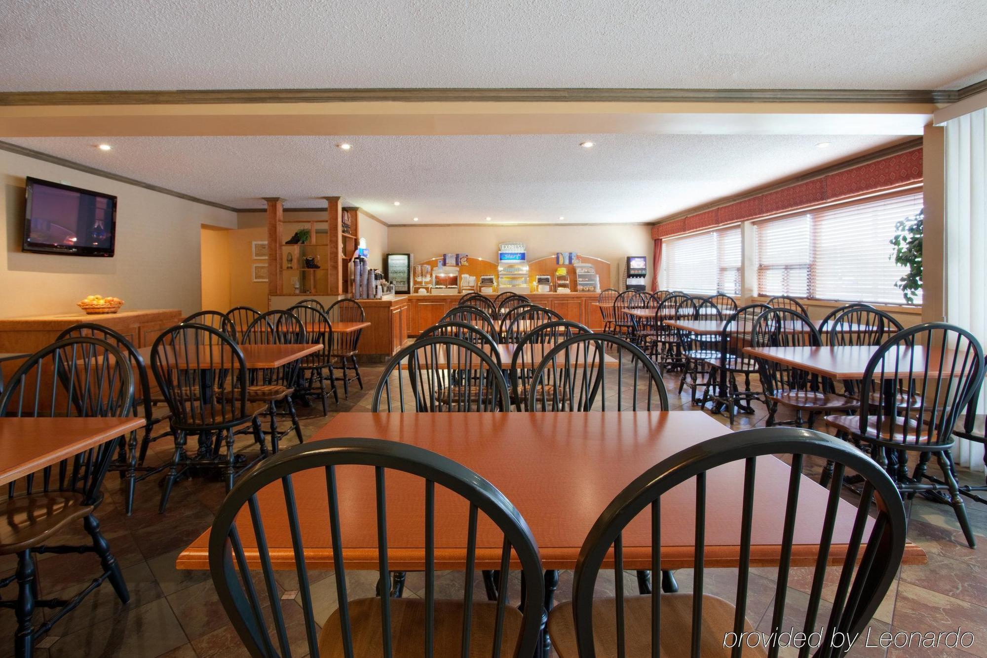 Holiday Inn Express Hotel & Suites Saint John Harbour Side By Ihg מראה חיצוני תמונה